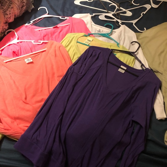 Authentic pink Victoria Secret long sleeve shirts - Picture 3 of 8